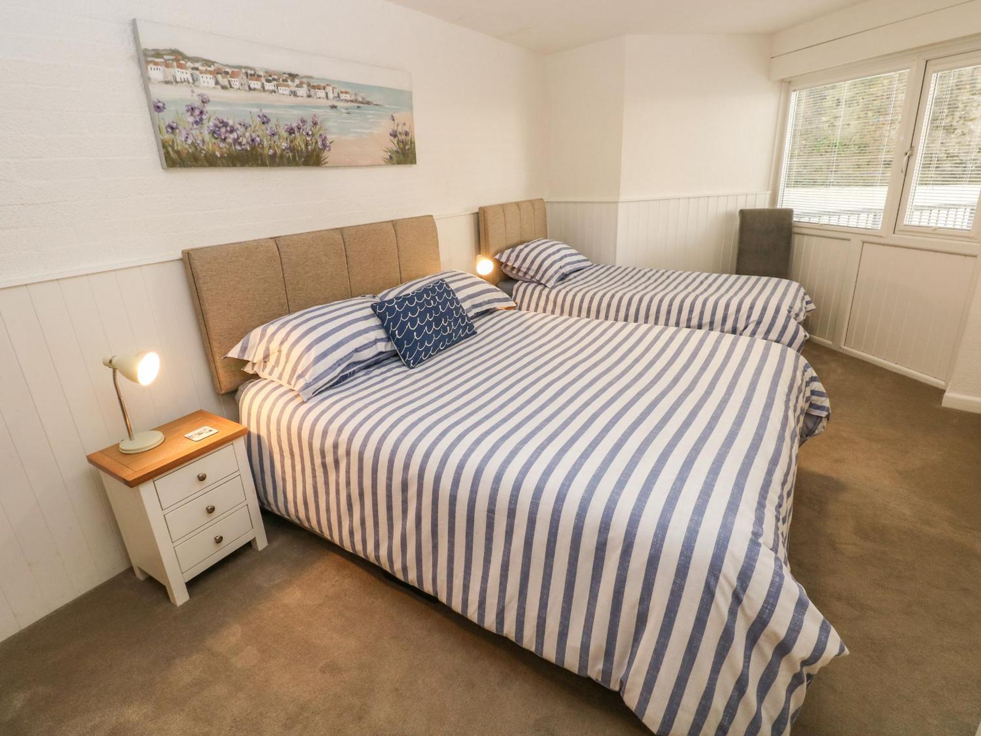 Sea Drift Apartment Tenby Ngoại thất bức ảnh