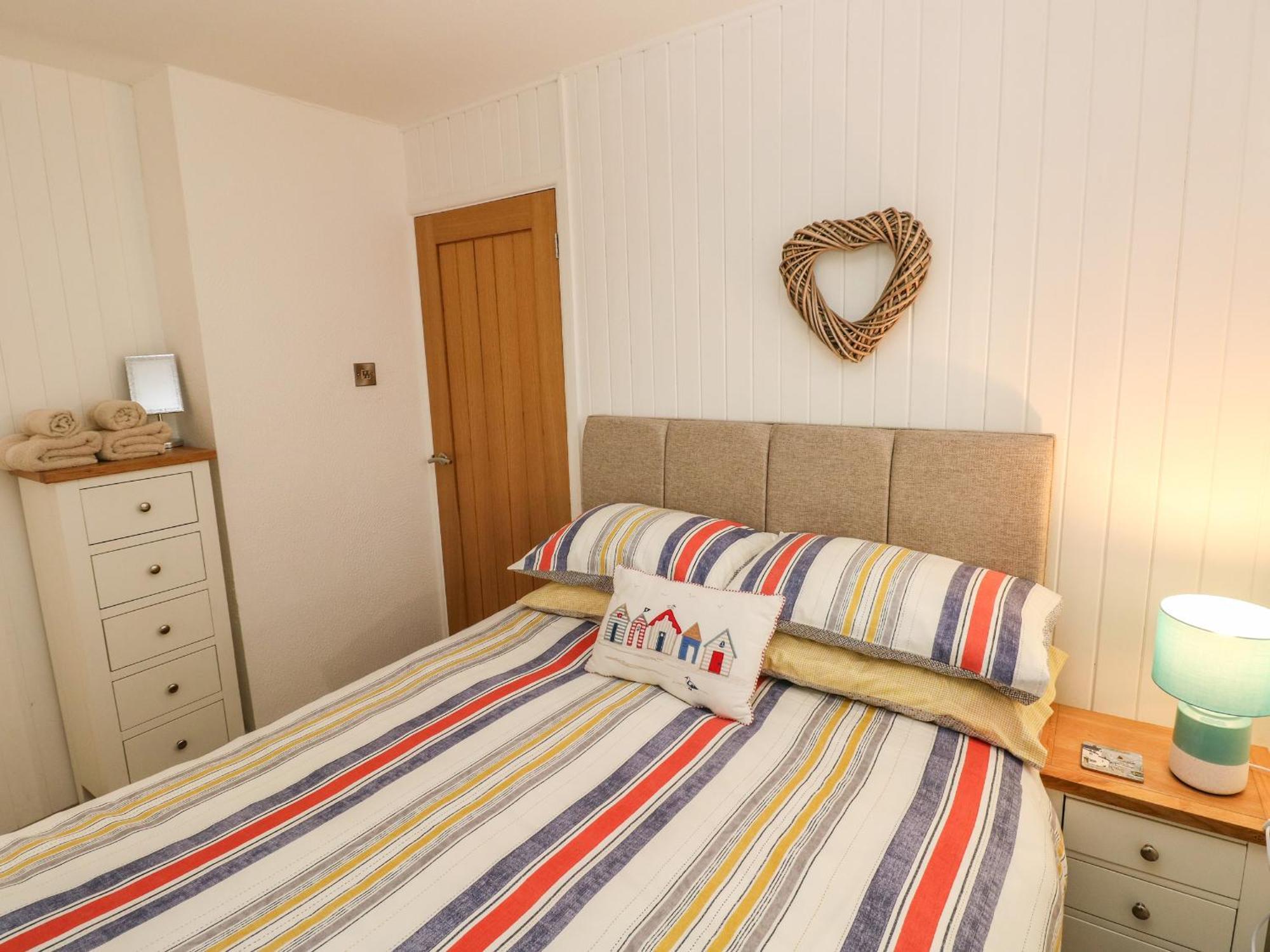 Sea Drift Apartment Tenby Ngoại thất bức ảnh